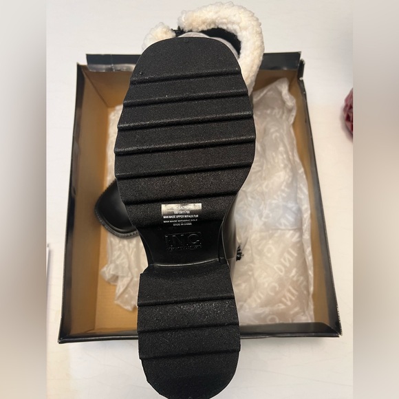 INC Rain boots - Picture 5 of 6